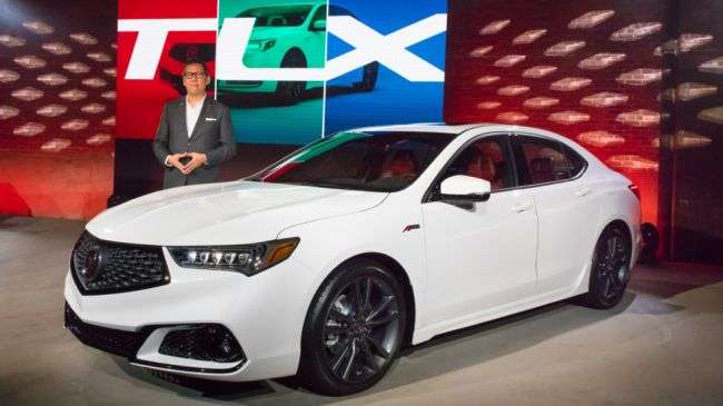 У Нью-Йорку представлений оновлений преміальний седан Acura TLX 2018
