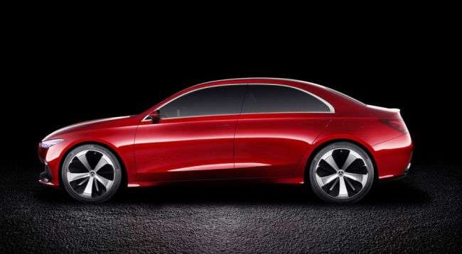 Mercedes-Benz показав прототип нового компактного седана A-Class