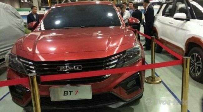 Китайська Bisu готує до премєри нове флагманське крос-купе BT7