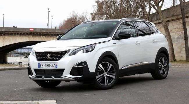 Peugeot оголосила російські ціни на новий кросовер 3008