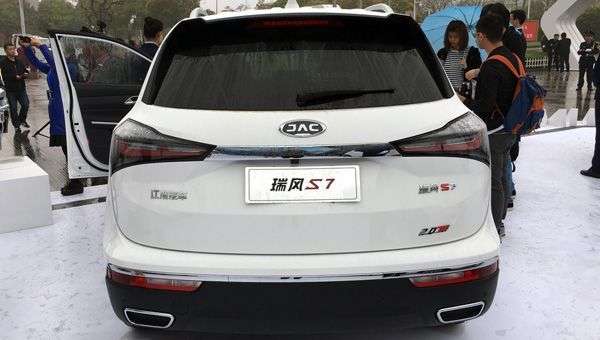 JAC оголосив про старт офіційних продажів нового позашляховика S7