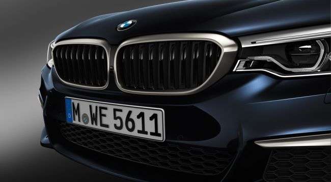 BMW оголосила рублеву ціну на найпотужніший седан «M550d xDrive»