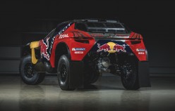 2016 Peugeot 2008 DKR, фотографії і технічні характеристики