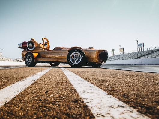 У Канаді побудували найшвидший у світі деревяний автомобіль