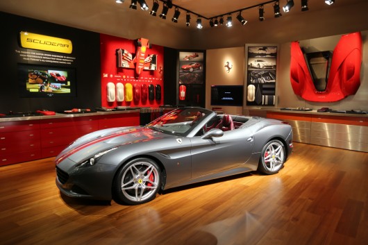 Ferrari T HS Package на автосалоні в Женеві 2016