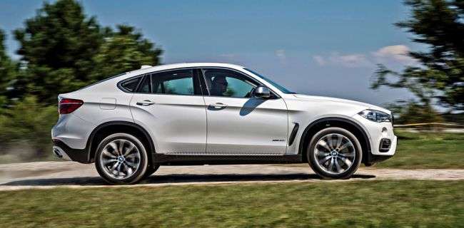 Моделі Mercedes-Benz повністю зайняли трійку лідерів преміум-продажу в Петербурзі