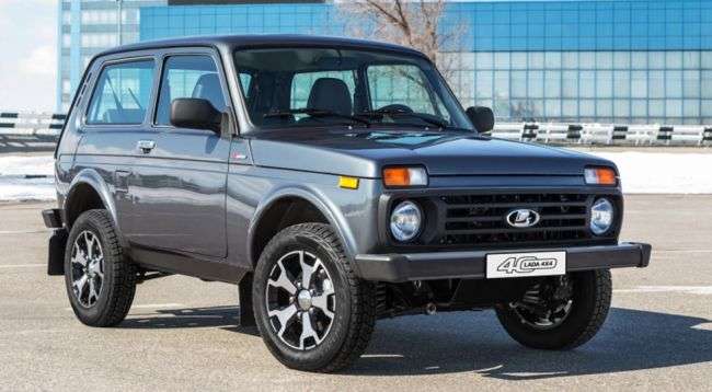 «АвтоВАЗ» розсекретив подробиці ювілейного Lada 4×4 40 Anniversary