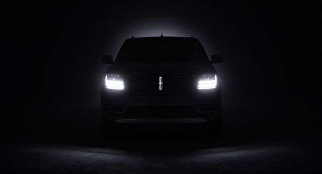 Зявилося перше зображення нового концептуального позашляховика Lincoln Navigator