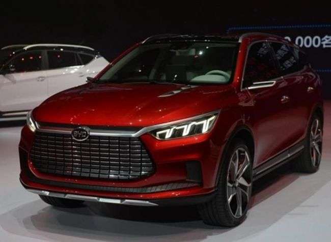 У Шанхаї представили серійний концепт нового кросовера BYD Династія