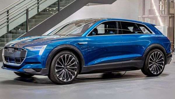 Audi почала прийом замовлень на електрокар E-Tron Quattro 2018