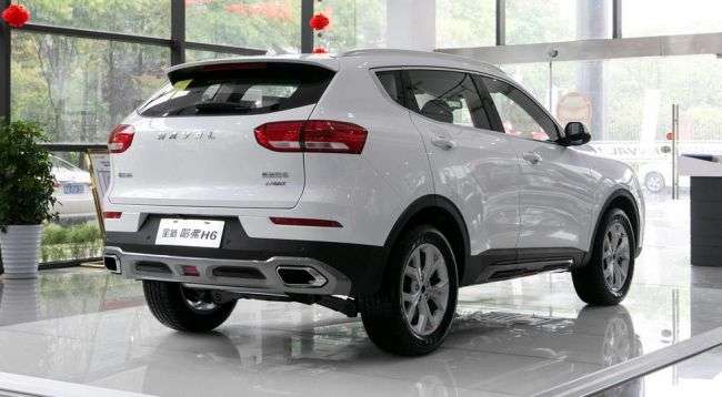 Нове покоління Haval H6 приїде в Росію в версії Red Label