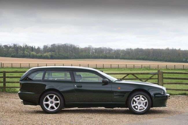 На продаж виставлено Aston Martin, перероблений з купе в універсал
