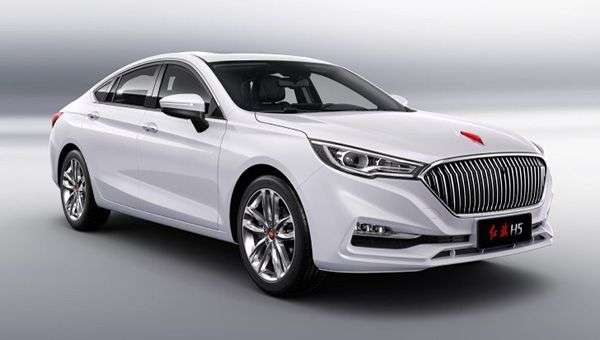 Mazda 6 перетворили в преміальний седан Hongqi H5