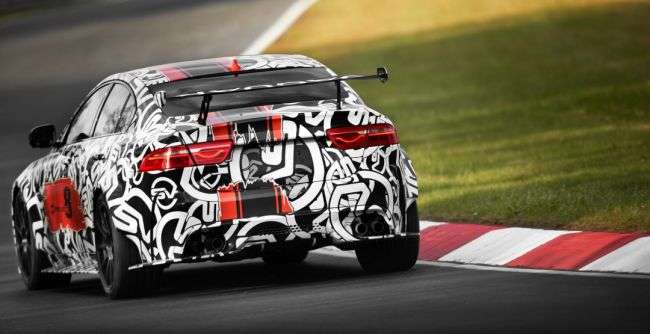 Jaguar офіційно представила лімітований XE SV Project 8