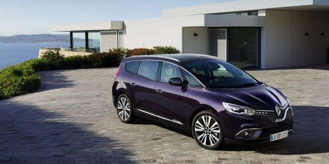 Renault презентувала Scenic і Grand Scenic у версії Initiale Paris