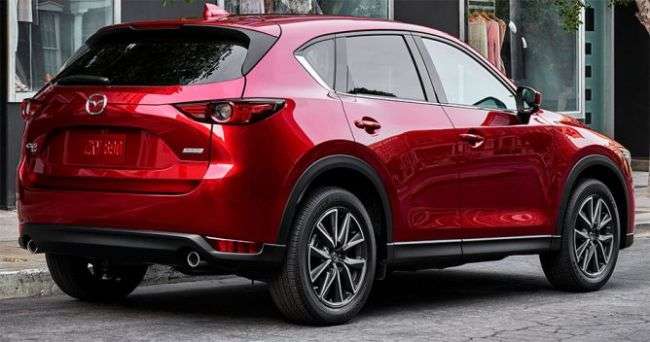 На новий кросовер Mazda CX-5 оголосили рублеву ціну