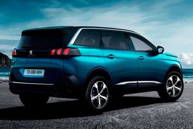 У Китаї відкрили передзамовлення на великий кросовер Peugeot 5008