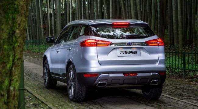 Флагманський кросовер Geely Atlas скоро приїде в Росію