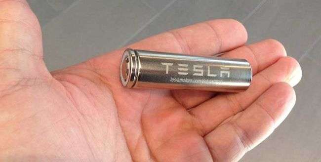 Tesla в Лас-Вегасі почала виробництво батарей для нового електрокара Model 3