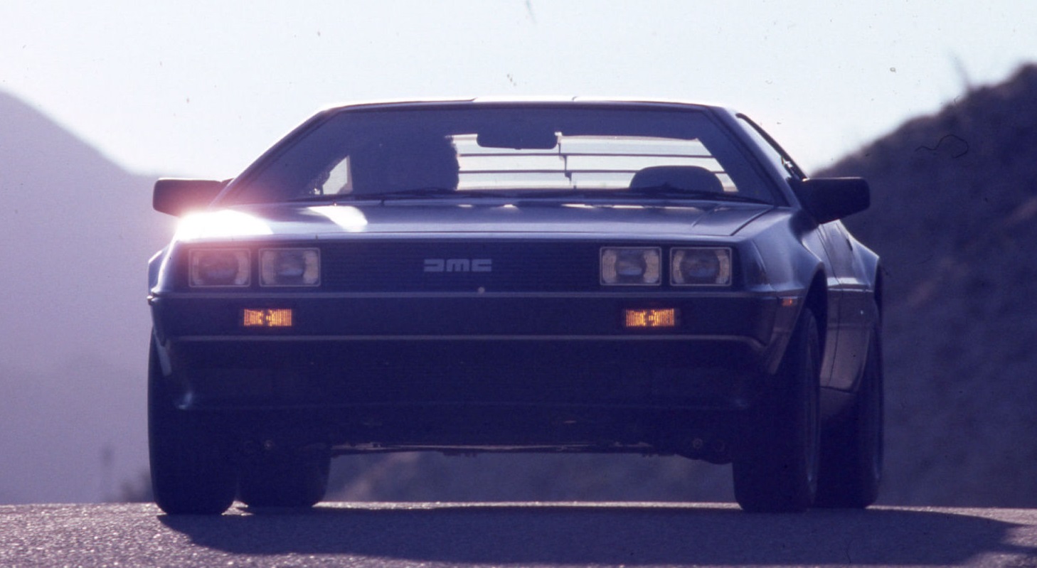 1982 DeLorean DMC-12: Вінтажний тест-драйв