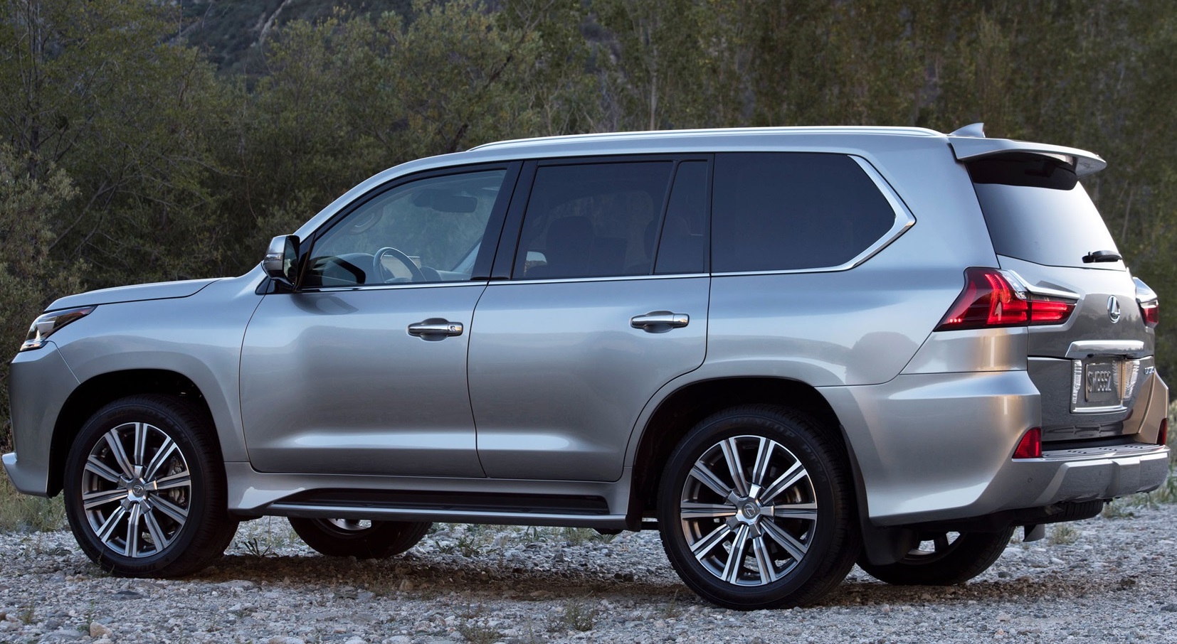 Перший огляд: 2016 Lexus LX 570