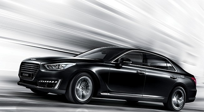 Новий бренд Hyundai Genesis запускає свою першу модель G90