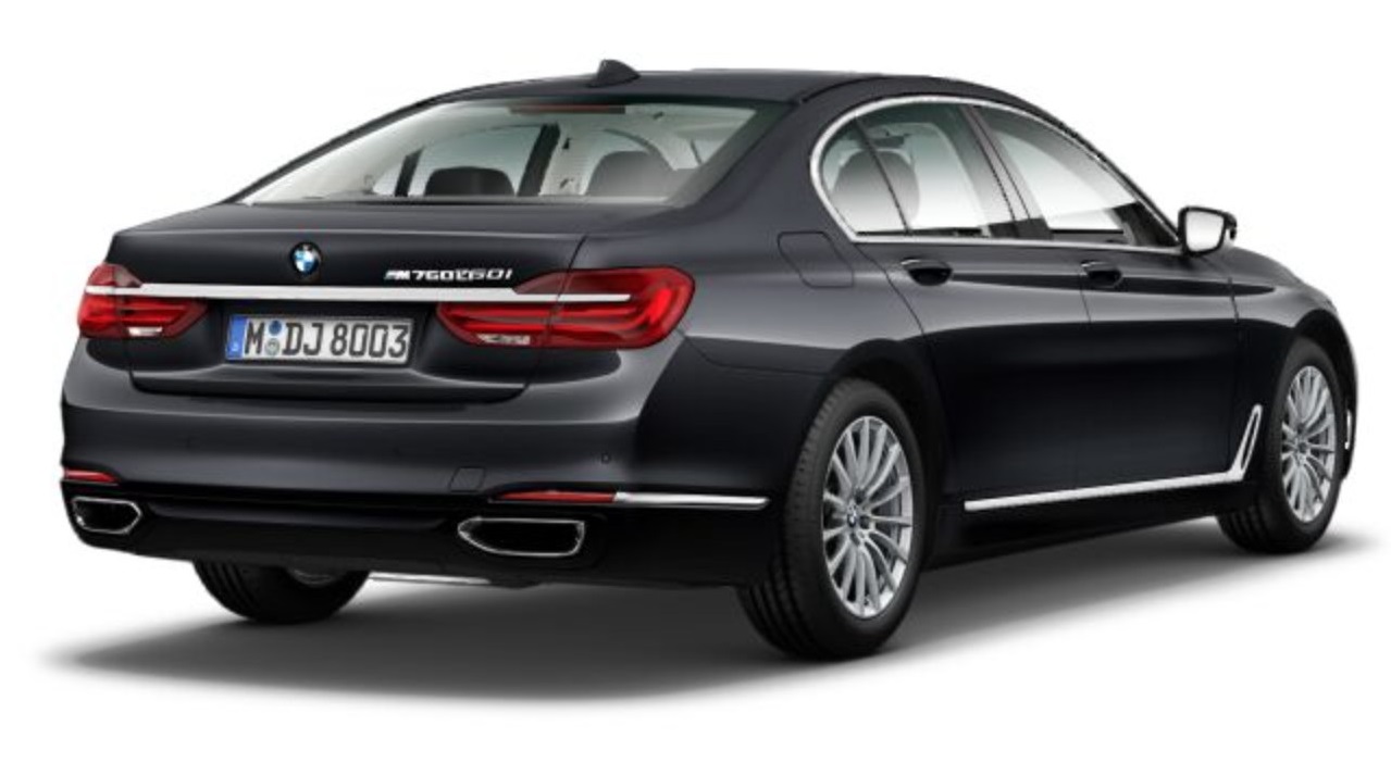 2016 BMW M760Li лонг версія флагманського німецького седана