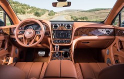 2017 Bentley Bentayga: Огляд позашляховика