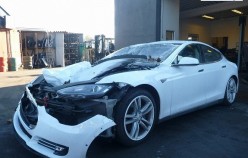 Tesla Model S, перевірка безпеки в польових умовах