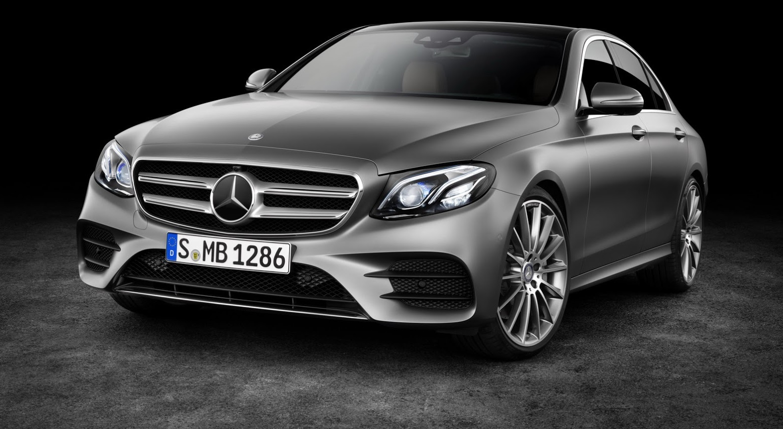 Нові подробиці про 2017 Mercedes E-Class