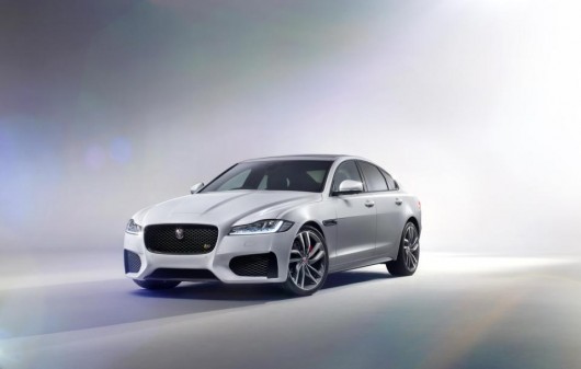 Який автомобіль стане найкращим у світі? Названі претенденти 2016 року