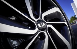 2017 Kia Niro (Hybrid Crossover) на автосалоні в Чикаго 2016