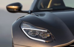 Aston Martin DB11 на автосалоні в Женеві 2016
