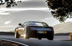 Aston Martin DB11 на автосалоні в Женеві 2016
