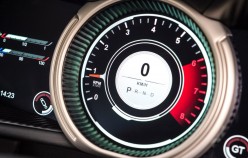 Aston Martin DB11 на автосалоні в Женеві 2016