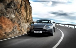 Aston Martin DB11 на автосалоні в Женеві 2016