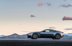 Aston Martin DB11 на автосалоні в Женеві 2016