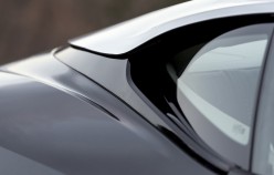 Aston Martin DB11 на автосалоні в Женеві 2016