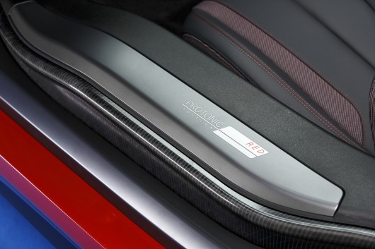 BMW i8 Protonic Red Edition на автосалоні в Женеві 2016