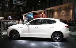 Maserati Levante SUV на автосалоні в Женеві 2016