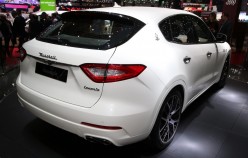 Maserati Levante SUV на автосалоні в Женеві 2016