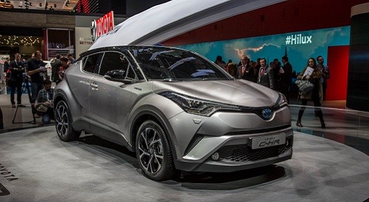 У Женеві показали довгоочікувану новинку - Toyota C-HR
