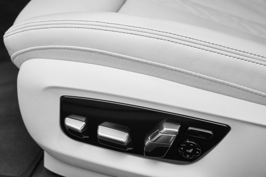 Фотографії та перші технічні характеристики нового BMW 5 Series