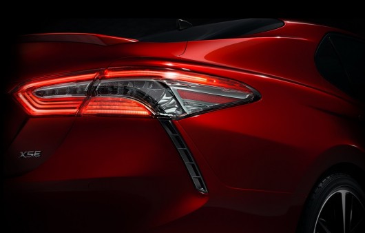 2018 Toyota Camry: Нове покоління