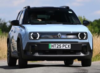 Renault 4 Électrique : un contrat de leasing qui fait de l’ombre à la Renault 5