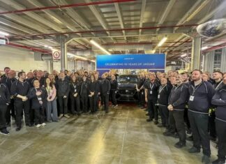 Jaguar beendet Benzin-Ära: Das letzte ICE-Fahrzeug rollt vom Band