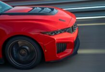 Ford переосмислює автоспорт як інженерну систему, а не лише маркетинг