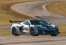 Chevrolet Corvette ZR1 rompe el récord de vuelta relámpago con un tiempo de 2:34.2