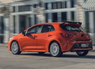 2026 Toyota Corolla FX: Стиль важнее содержания