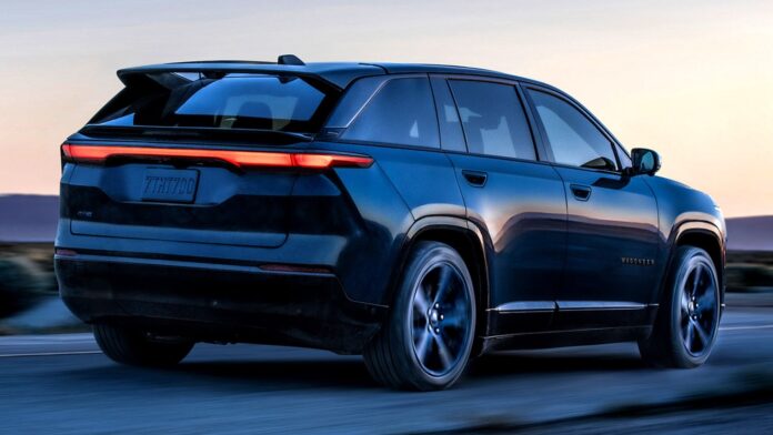 1c3e9e7f-96c5-48b1-8d98-8caa2b6c58e5